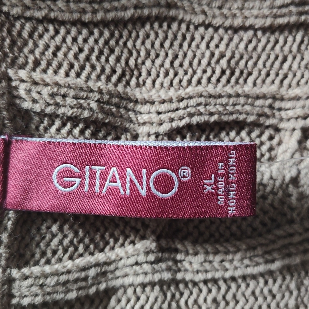 Sweater - Picture 3 of 4